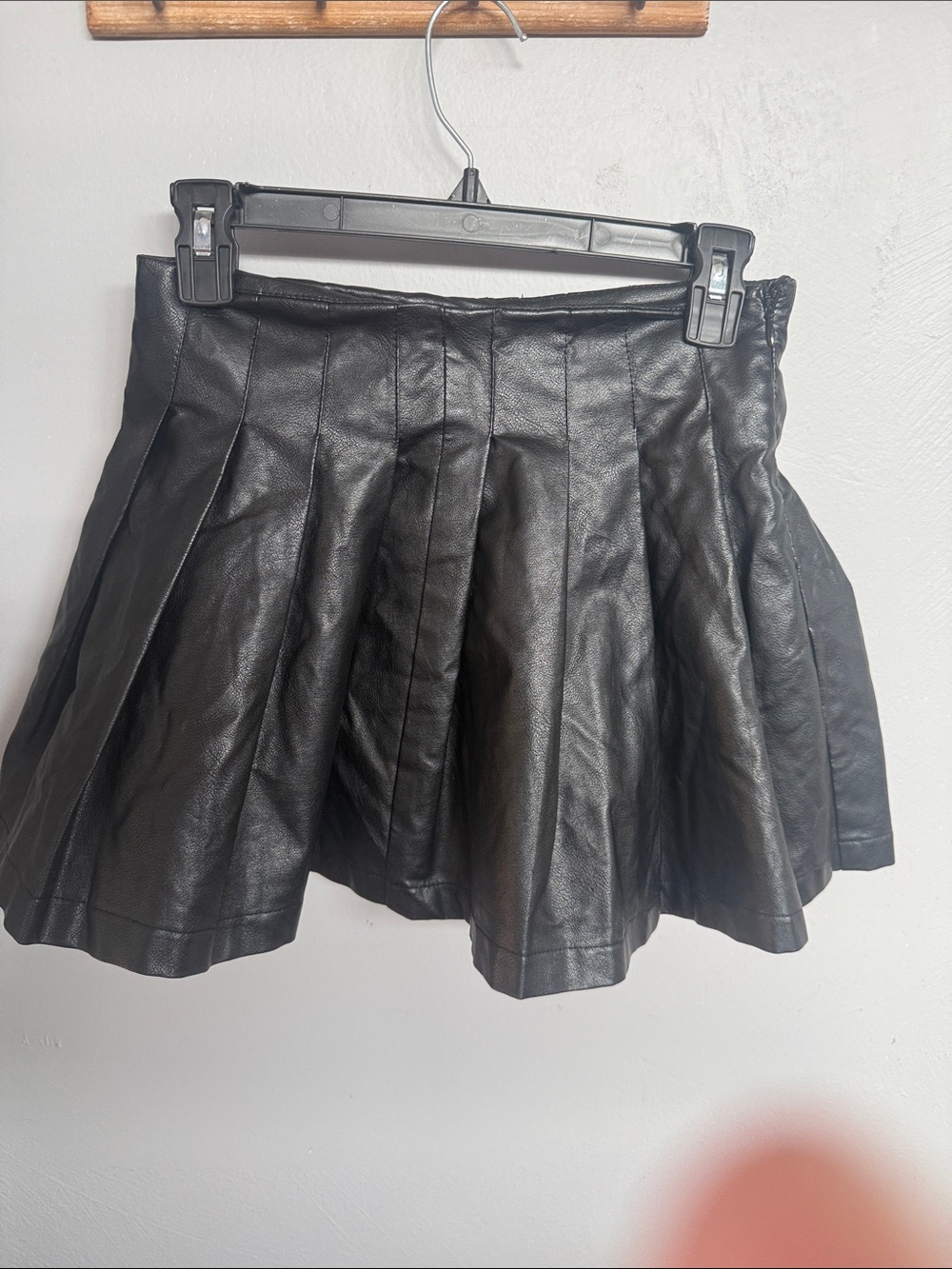 Forever 21 Faux Leather Pleated Mini Skirt